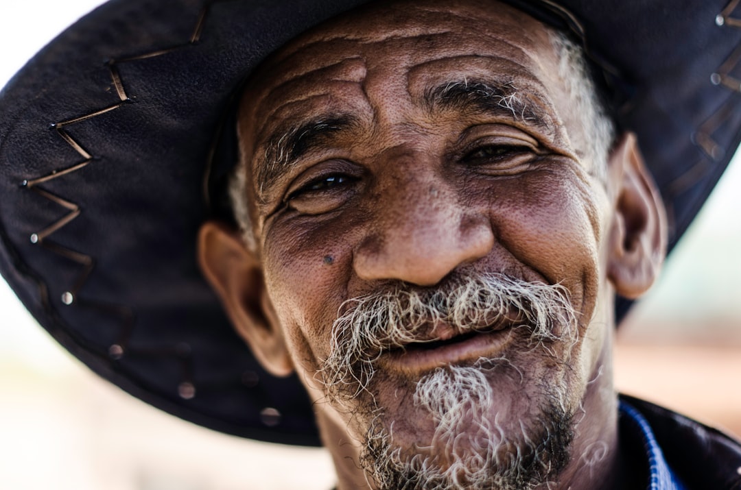 Photo Image: Syringe, Face